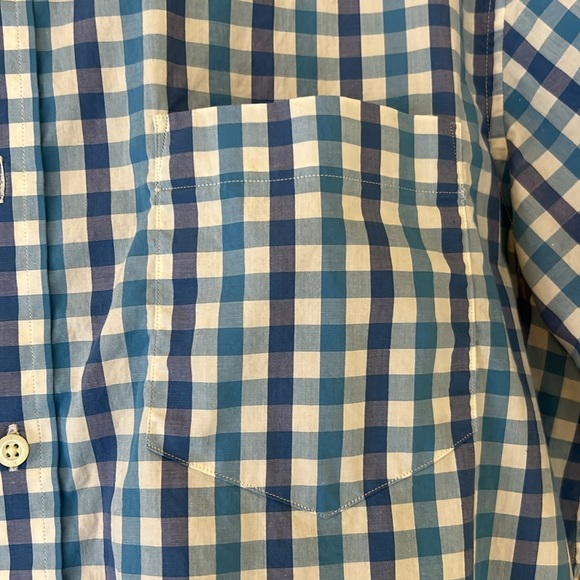 Men’s EUC Banana Republic Short-sleeve button down (size L) - Picture 5 of 7